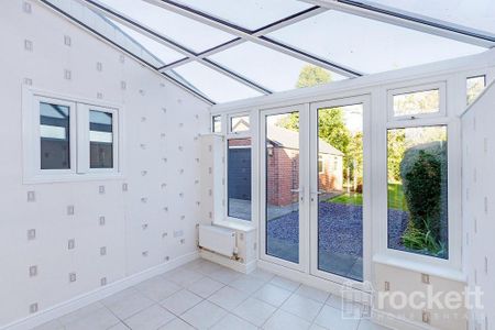 3 bedroom semi-detached house to rent - Photo 5