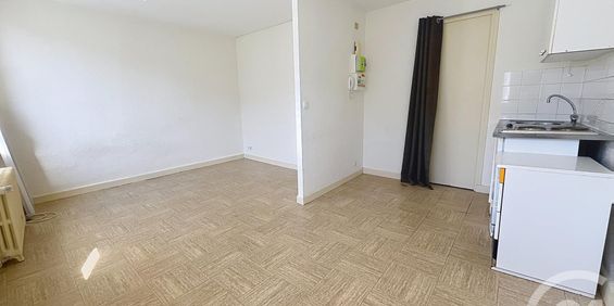 Location Appartement 1 pièce 20m² CLERMONT FERRAND 63000 - Photo 3