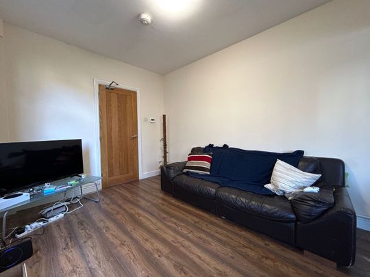 Lisvane Street, Cathays - Photo 1