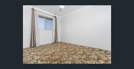 Low maintenance living & close to everything! - Photo 4