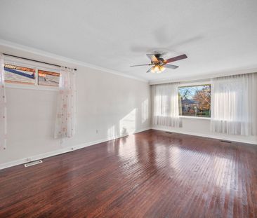 For Lease - 712 Brimorton Drive, Toronto, Ontario - Photo 4