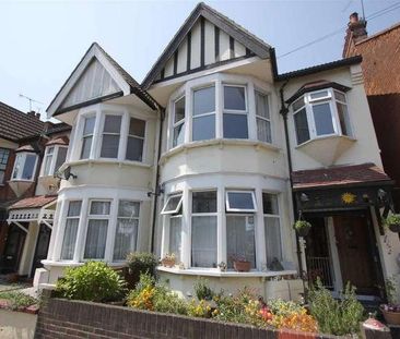Fleetwood Avenue, Westcliff On Sea, SS0 - Photo 6