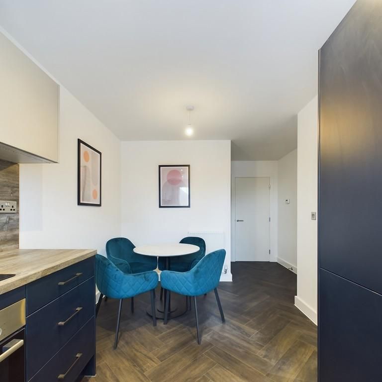 3 bedroom townhouse to rent - Photo 1