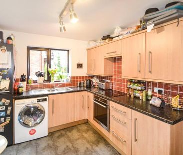 2 bedroom terraced house to rent - Photo 6