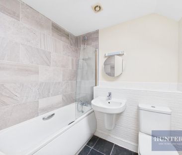 3 bedroom House To Let - Photo 6