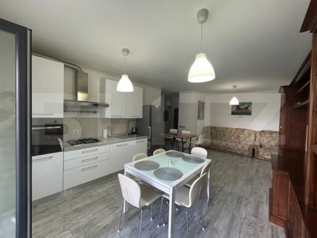 Apartament 2 camere, 55 mp, parcare, zona Europa - Photo 4