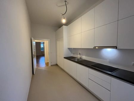 Altbaujuwel mit Charme – Erstbezug nach Sanierung nahe U4 Hietzing - Foto 3