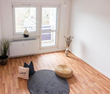 2-Raum-Erdgeschosswohnung mit Balkon - Foto 2