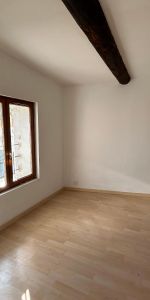 Location Appartement 2 pièces 44m² CARPENTRAS 84200 - Photo 3