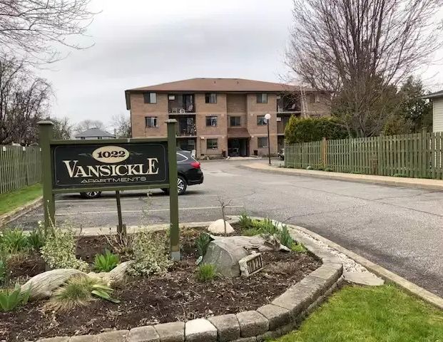 Quiet 3 Storey Building | 1022 Vansickle Road North, St. Catharines - Photo 1