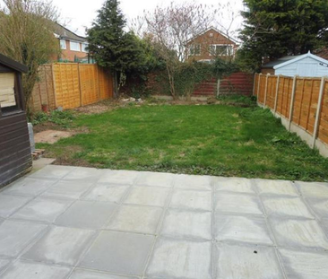 Abberley Avenue - Photo 2