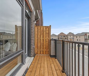 For Lease - 26 Gunton Street, Aurora, Ontario - Photo 3