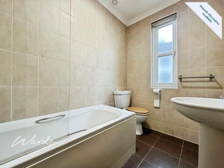 3 bedroom maisonette to rent - Photo 4