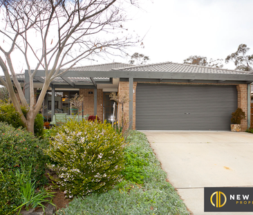 8 Pemberton Place, Jerrabomberra NSW 2619 - House For Rent | Domain - Photo 6