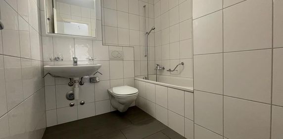 Morderne 1-Zimmerwohnung Nähe Dreirosenbrücke - Photo 2