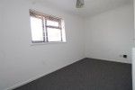 Swale Avenue, Peterborough - Photo 1