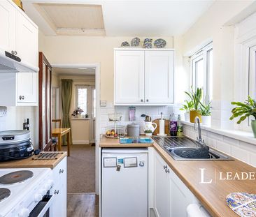 2 bedroom bungalow to rent Seafront Estate, Hayling Island, PO11 - Photo 1