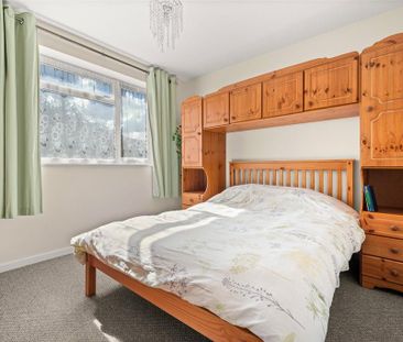 3 bedroom terraced house to rent - Photo 5