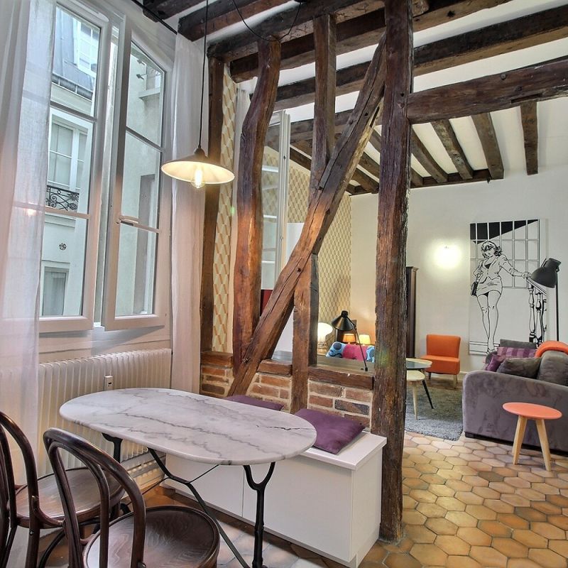 Location meublée- Appartement- Paris 75004- 2 pièces 40m²- Place des Vosges - Photo 1