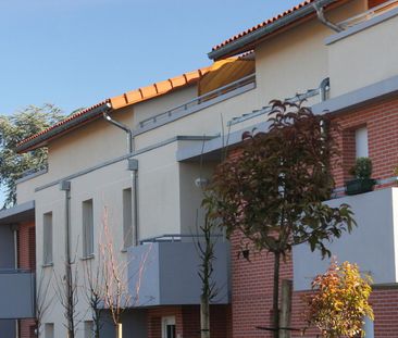 location Appartement T2 DE 42.8m² À ST ORENS DE GAMEVILLE - Photo 5