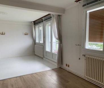 Location Appartement 71m² GRANVILLE 50400 - Photo 6