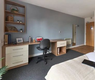 Platinum Ensuite - Photo 1