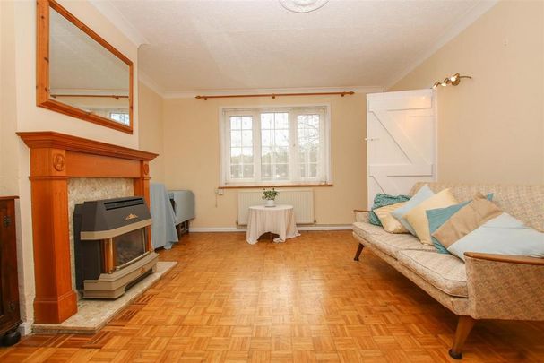 2 bedroom cottage to rent - Photo 1