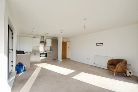 2 bedroom apartment to rent - Photo 3