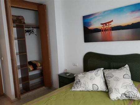 Piso de alquiler en Plaça de la Rosa Dels Vents, 24, Playa de Gandia - Photo 4