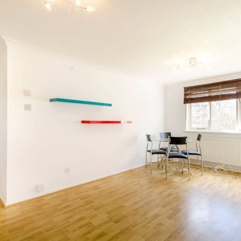 Woodfield Close, EN1, Middlesex - Photo 1