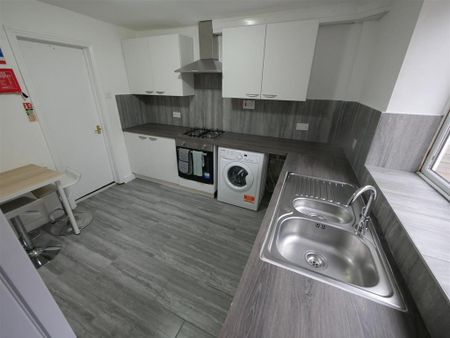 6 bedroom house share to rent - Photo 4