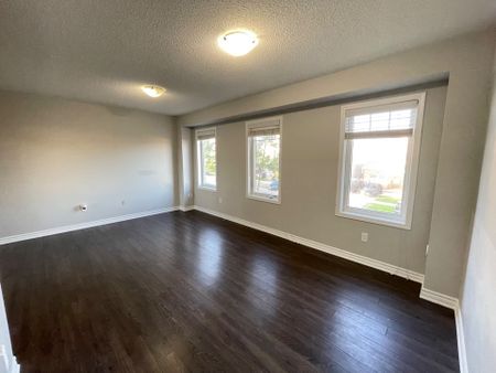 For Lease - 14 Quillberry Close, Brampton, Ontario - Photo 5