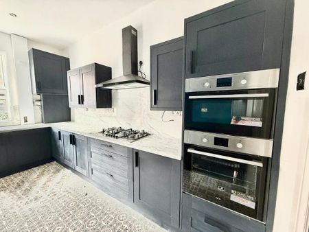 6 bedroom house share to rent - Photo 4