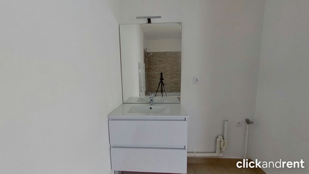 T3 lumineux avec balcon et 2 parkings – Villeneuve-le-Roi - Photo 3