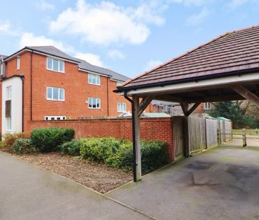 4 bedroom end of terrace house to rent - Photo 4