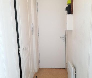 Location Appartement 1 pièce 28m² LYON 3ème - Photo 5