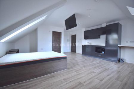 Studio to rent - Photo 4