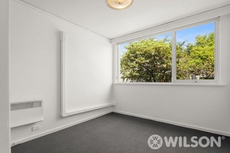 Large light filled unit in the perfect location - Photo 5