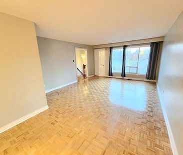 For Lease - 2644 Windjammer Road Unit# Main, Mississauga, Ontario - Photo 2