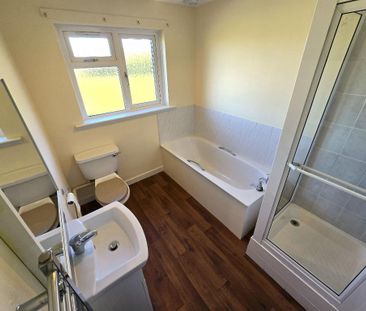 2 bedroom bungalow to rent - Photo 6