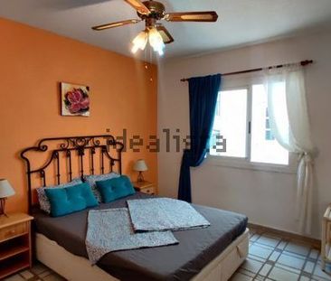 Alquiler de piso en Avenida de las Brisas - Photo 1