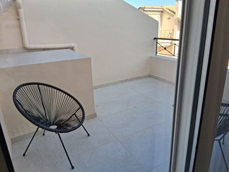 Μονοκατοικία για ενοικίαση Μηλαδέζα (Βάρη - Βάρκιζα) - Φωτογραφία 3