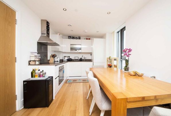 2 bedroom flat to rent - Photo 1