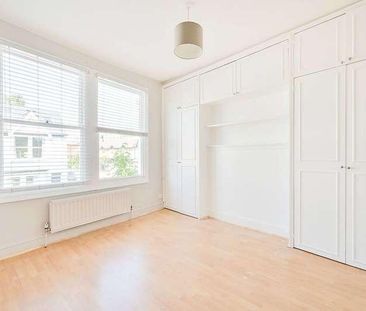 Geraldine Road, Strand On The Green, W4 - Photo 3