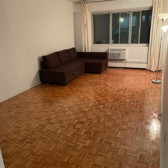 3 ½ Centre-ville de Montréal | À 2 minutes à pied du métro Guy–Concordia | 1 280 $/mois - Photo 1