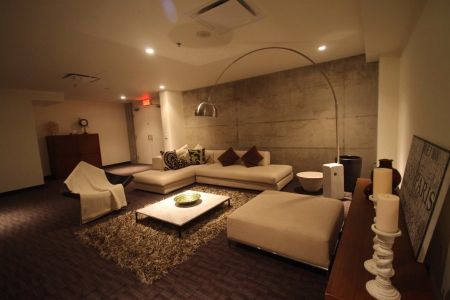 1061 Rue St Alexandre, Montréal (Ville-Marie), QC H2Z - Photo 2