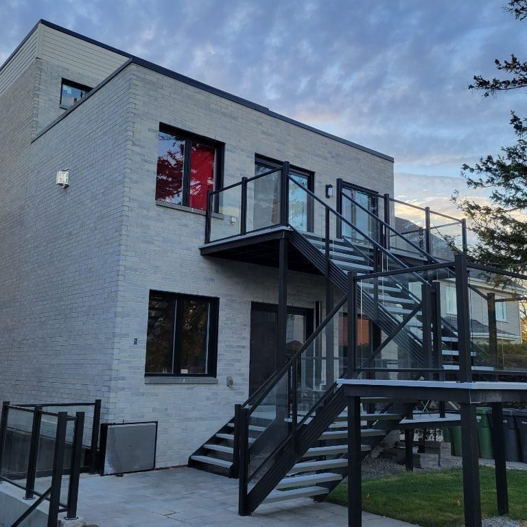 Nouvelle Construction 5 1/2 secteur Tranquille a 10 Mins du Rem - Photo 1