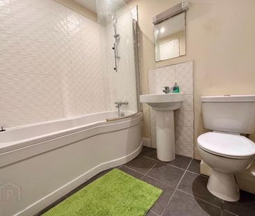 50 Fortwilliam Demesne, Fortwilliam Park, Belfast, BT15 4FD - Photo 5