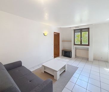 Location Appartement 2 pièces 43m² - Photo 5