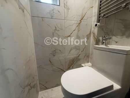 New Cross Road, SE14, London - Photo 4